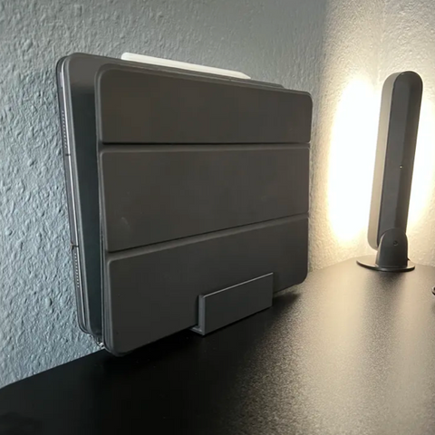 3D-printed folding tablet and book stand